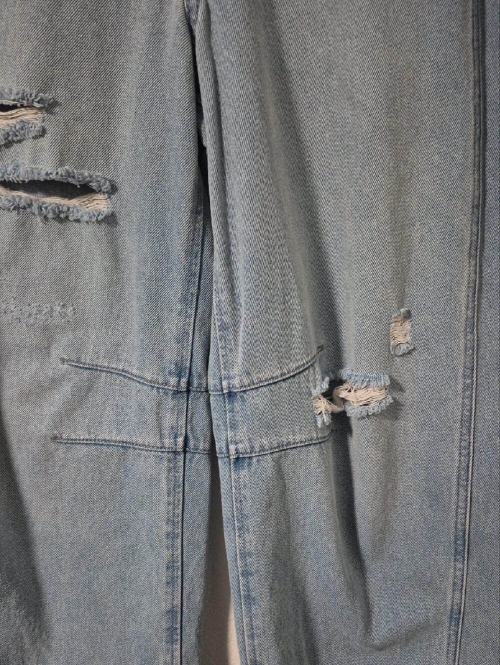 Scoop High-Rise Ankle Barrel Jeans with Distressed Detail - Picture 4 of 9